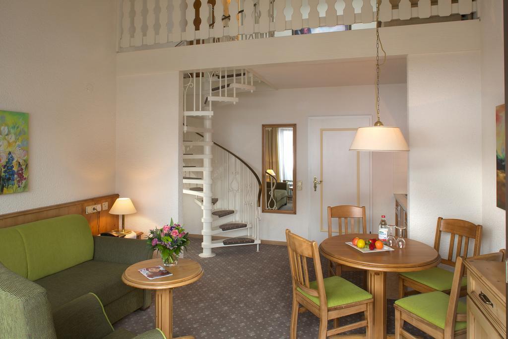 Interest Vitalhotel - Partnerbetrieb Von Oberstaufen Plus الغرفة الصورة